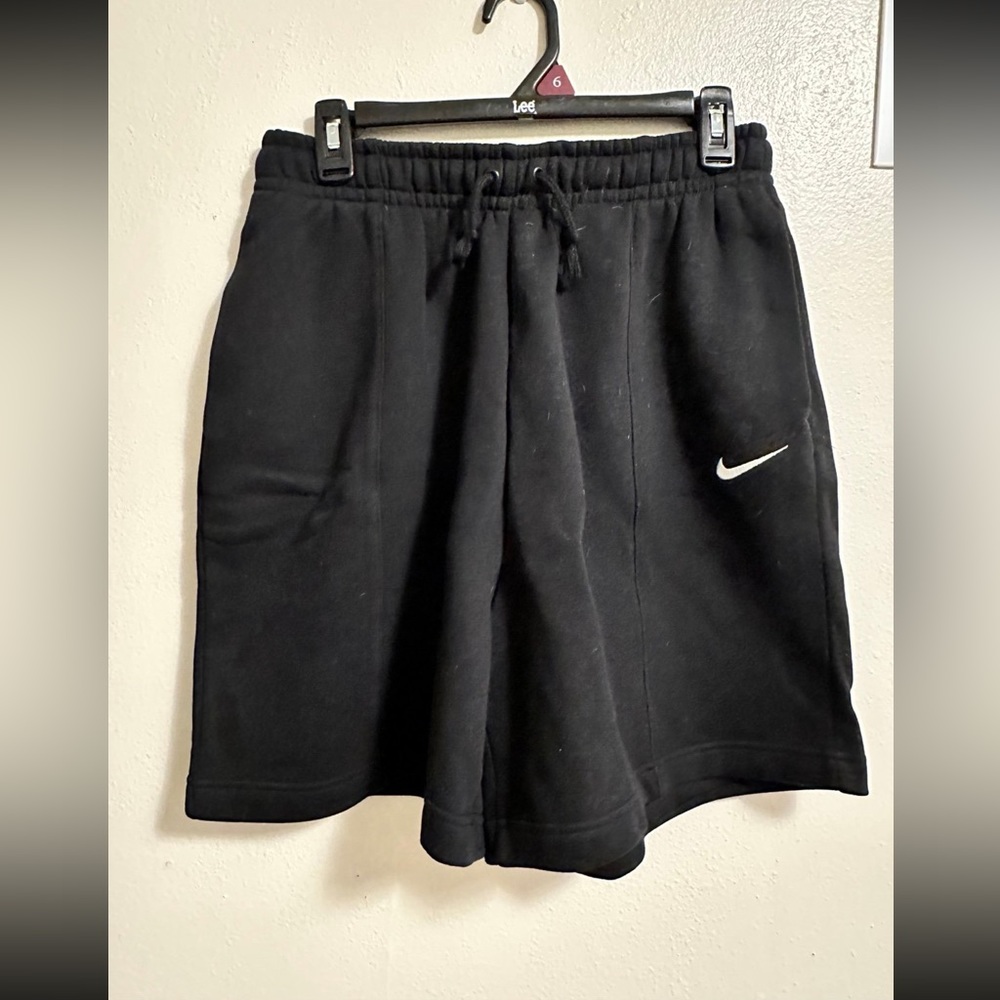 Nike women’s Shorts Size S